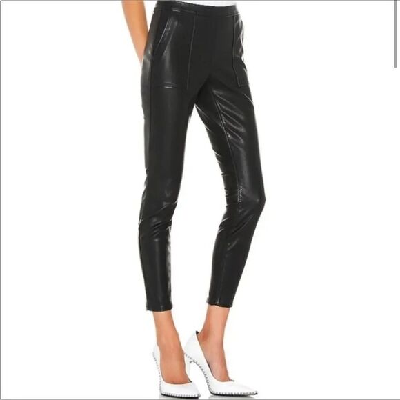 NEW Blank NYC Vegan Leather Pants
Black Moto Ankle Zipper The Bond Size 25 - Picture 2 of 10